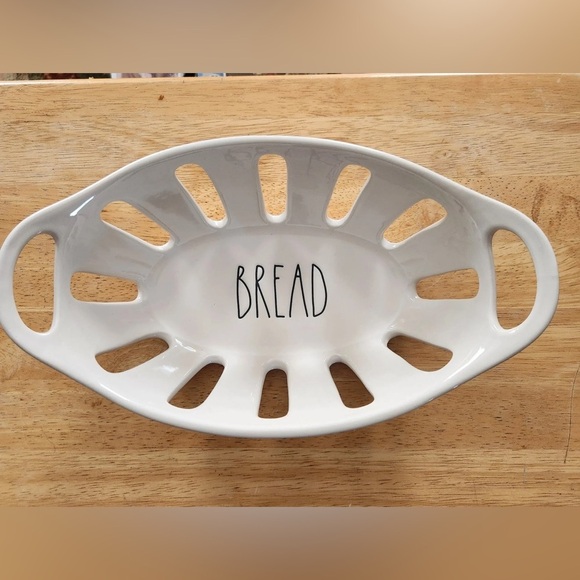 Rae Dunn By Magenta Ceramic Slotted 12” Bread Basket Creamy White ~ Retired - Picture 1 of 3